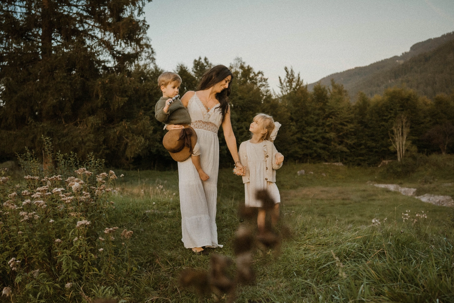 Antonia Orologio, Vivienne, Elenor & Arlo, Mutterschaftsfotografie