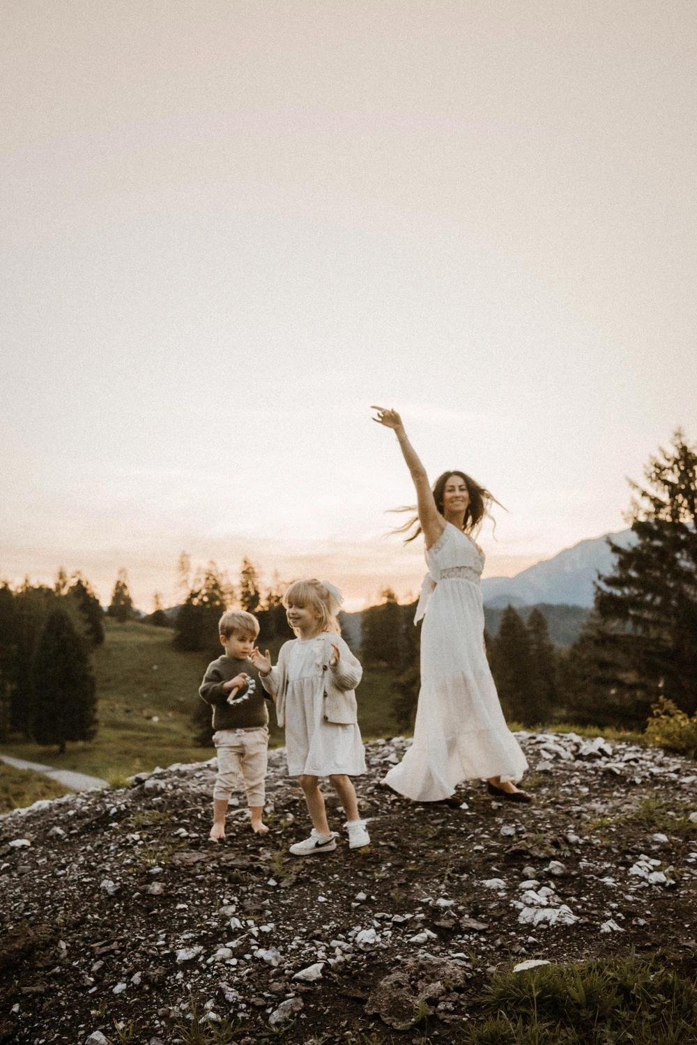 Antonia Orologio, Vivienne, Elenor & Arlo, Mutterschaftsfotografie