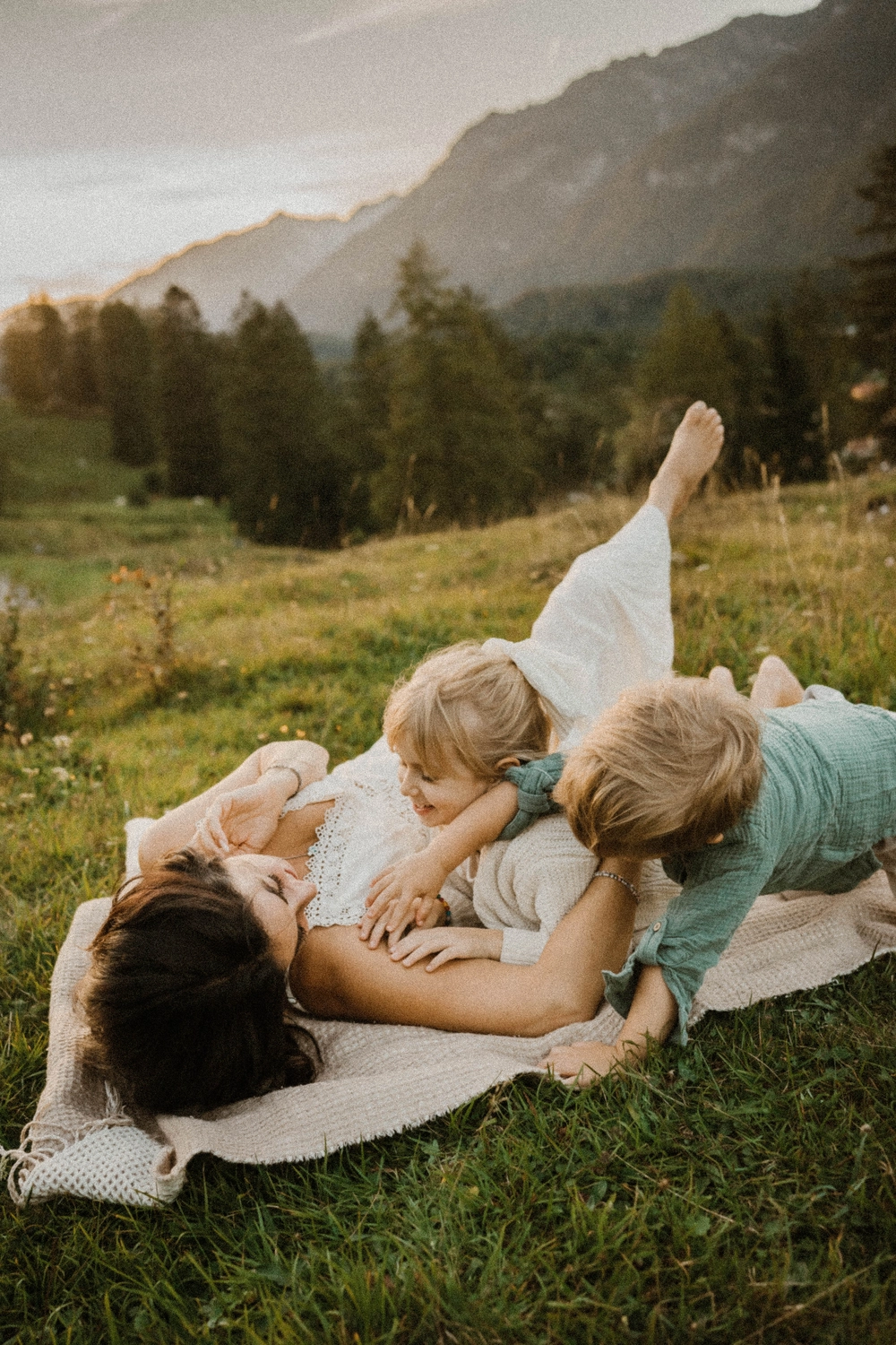 Antonia Orologio, Vivienne, Elenor & Arlo, Mutterschaftsfotografie