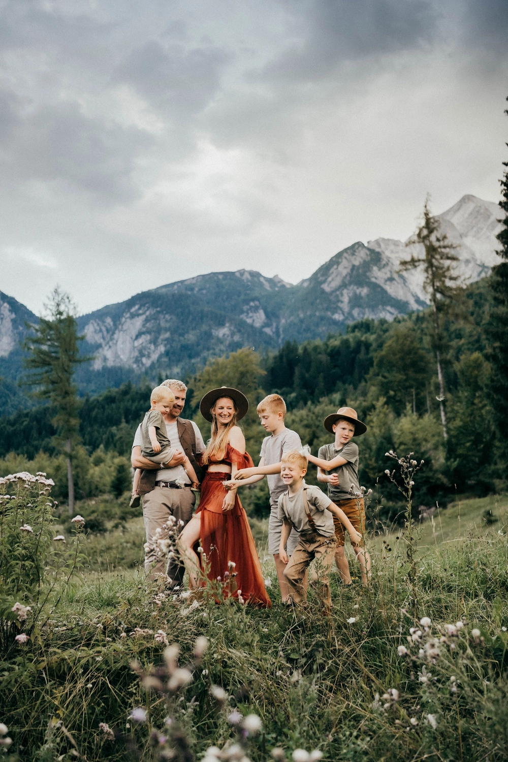 Antonia Orologio, Familienfotografie, Vater und Neugeborenes