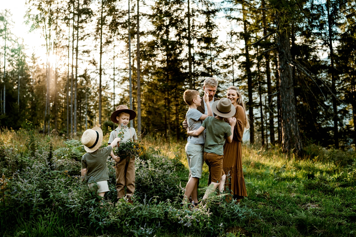 Antonia Orologio, Familienfotografie, Vater und Neugeborenes