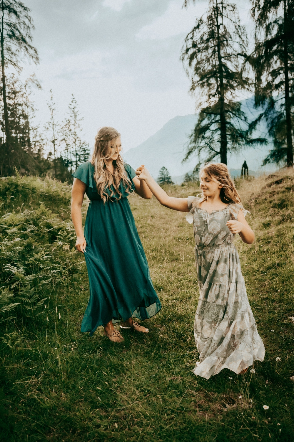 Antonia Orologio, Moana Eibsee, and family photography