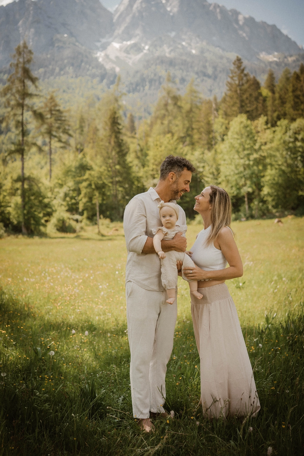 Antonia Orologio, Moana Eibsee, and family photography