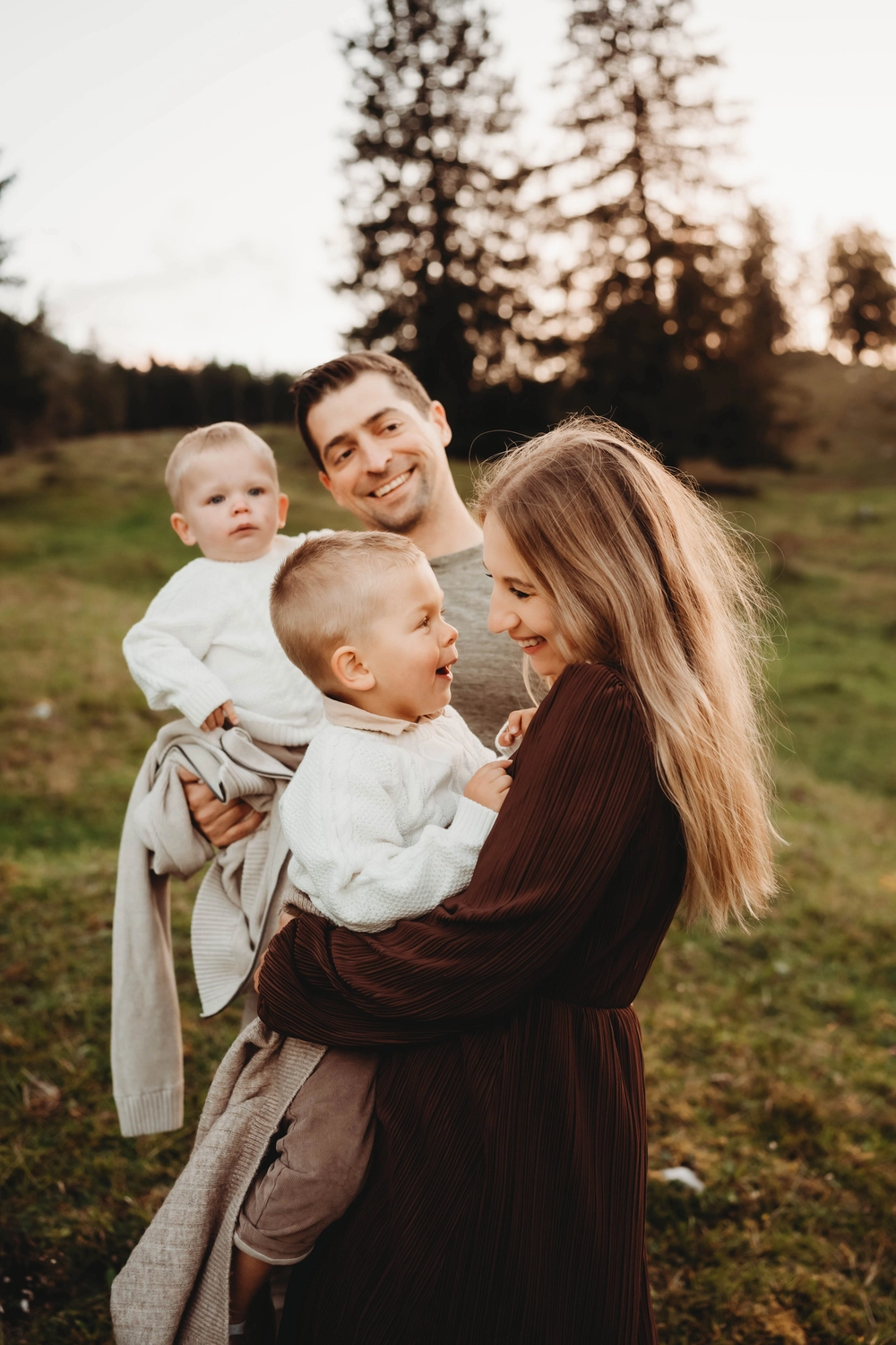 Antonia Orologio, Familienfotografie, Baby im Korb